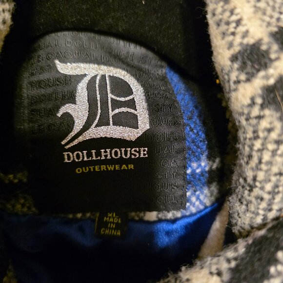 Vintage Blue, Black and White Plaid Jacket - Women's XL - Picture 11 of 11